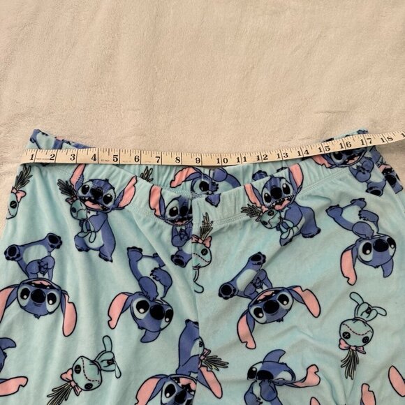 2 Piece Disney Lilo & Stitch Women’s Pajama Set XL 16-18 - Picture 5 of 15
